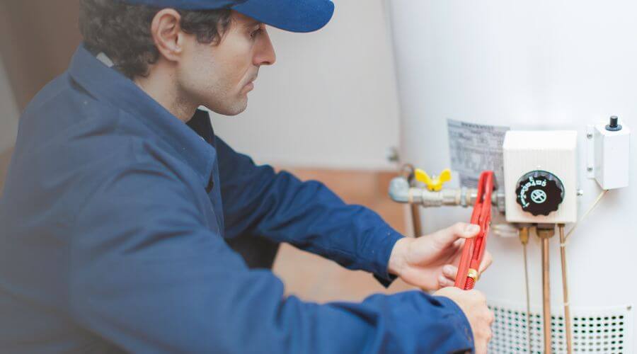 Professional Tankless Water Heater Installation in Luxemburg, IA